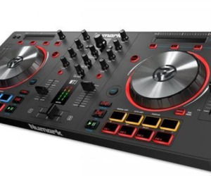 Numark mixtrack pro iii dj