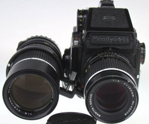 Mamiya m645 1000s ttl sa dva objektiva