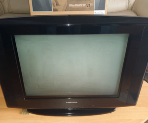 TV Samsung CW-21Z573N