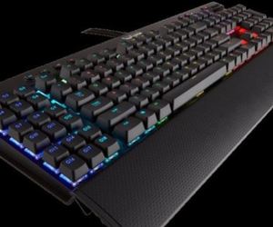 Corsair gaming k95 rgb cherry mx brown tastatura