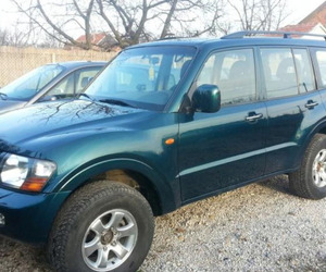 2003 mitsubishi pajero 2.5did full 