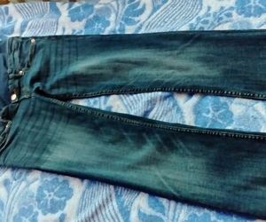 H&m mama pantalone za trudnice