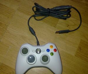 Xbox 360 džojstik žicani beli ili crni 