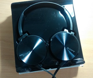 Sony slusalice + handsfree extra bass 