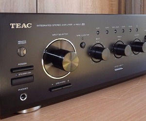 Teac a-r650