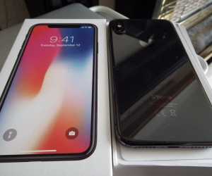 Apple iphone x 64gb cost 400 eur , iphone x 256gb cost 450 eur , iphone 8/8 plus 64gb 