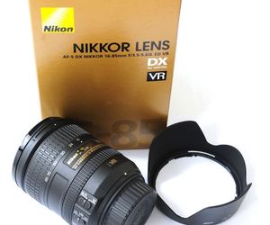 Nikon af-s dx nikkor 16-85mm f/3.5-5.6g