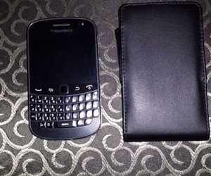 Blackberry 9900 bold touch