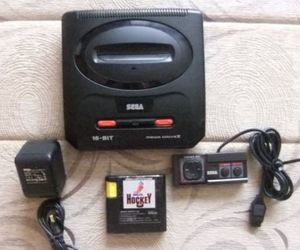 Sega mega drive 2 + garancija