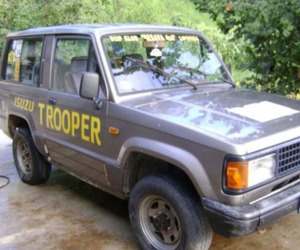 1989 isuzu trooper 2.6