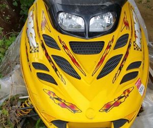 Ski doo mxz 800 motorne sanke