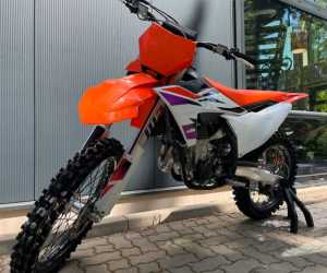 2023 ktm sx 450 f dirtbike